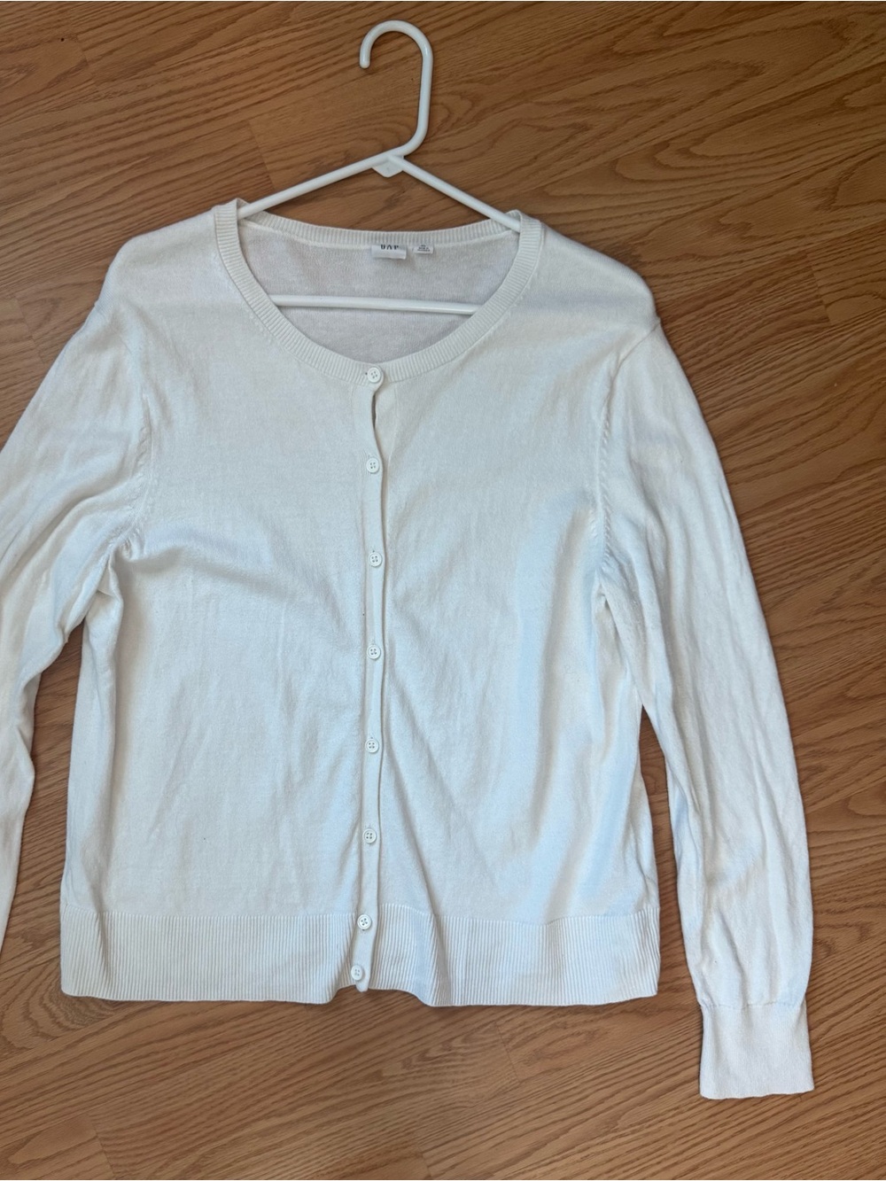 GAP White Button-Front Women's Cardigan Sweater - XL